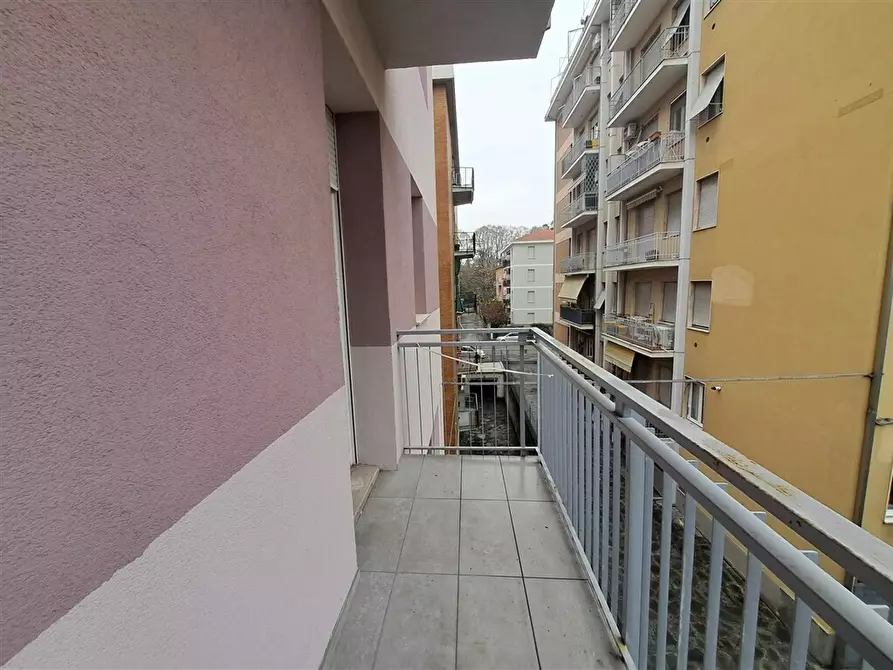 Immagine 12 di Trilocale in vendita  in Via Giorgio Compiani a Parma