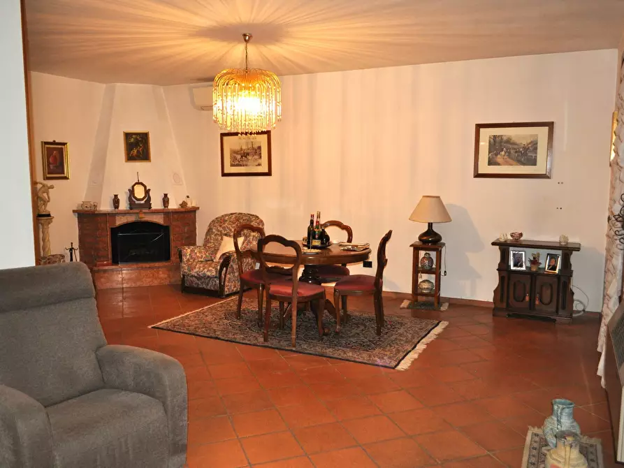 Immagine 22 di Casa bifamiliare in vendita  in VIA BEDESCHI a San Secondo Parmense