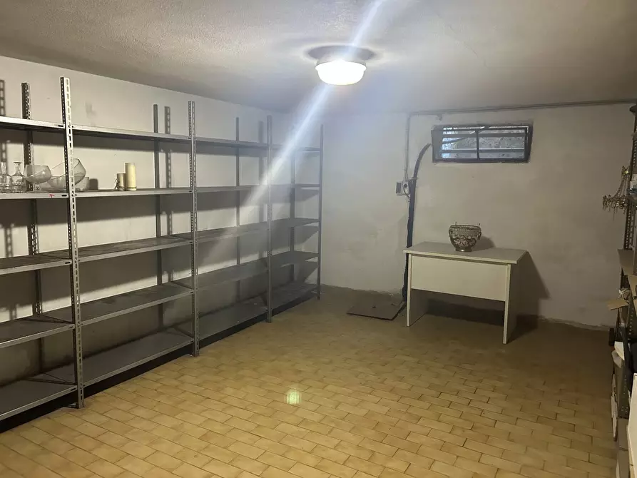 Immagine 39 di Attività artigianale in vendita  in Via Provinciale a Sala Baganza