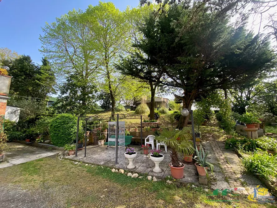 Immagine 7 di Casa indipendente in vendita  in Strada per Varano Marchesi 37 a Medesano