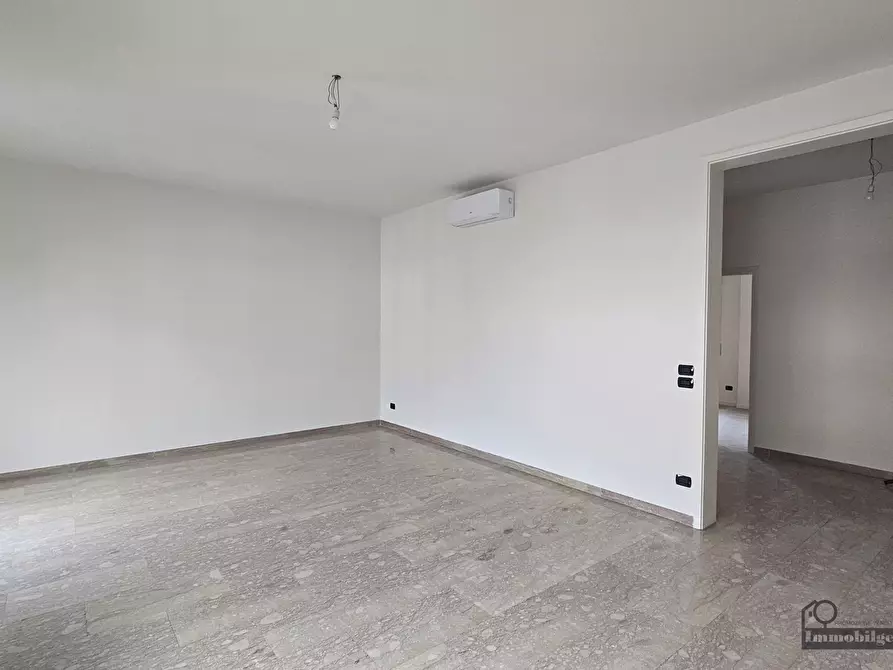 Immagine 16 di Quadrilocale in affitto  in Via Carlo Innocenzo Frugoni 15 a Parma