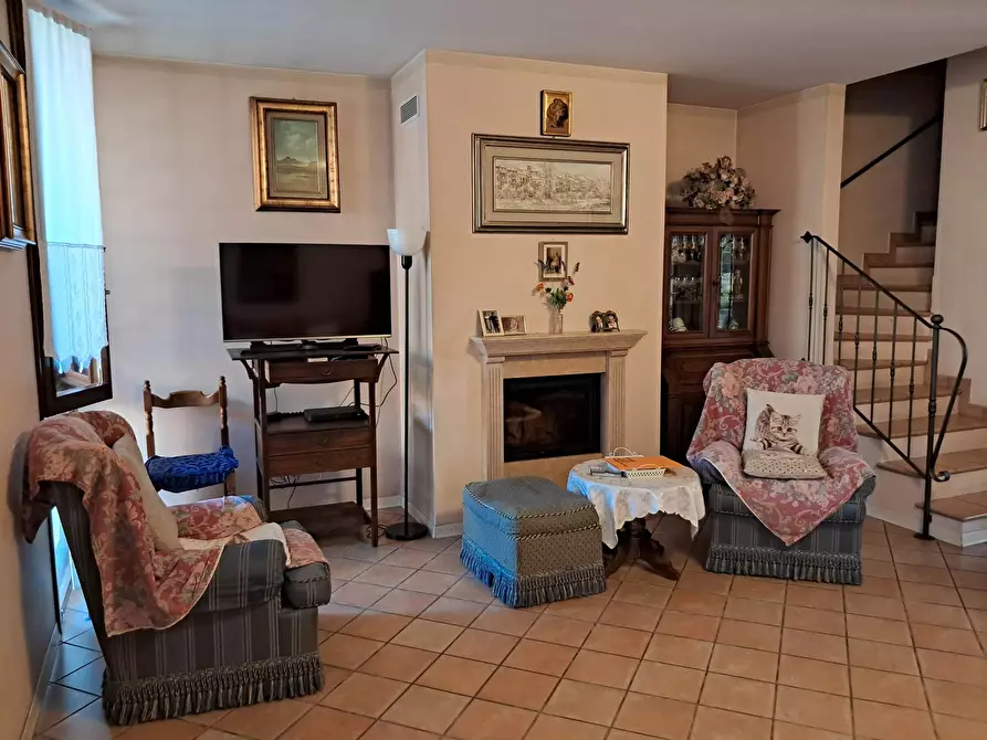 Immagine 2 di Villetta a schiera in vendita  in Via Mario Clivio 19 a Sorbolo Mezzani
