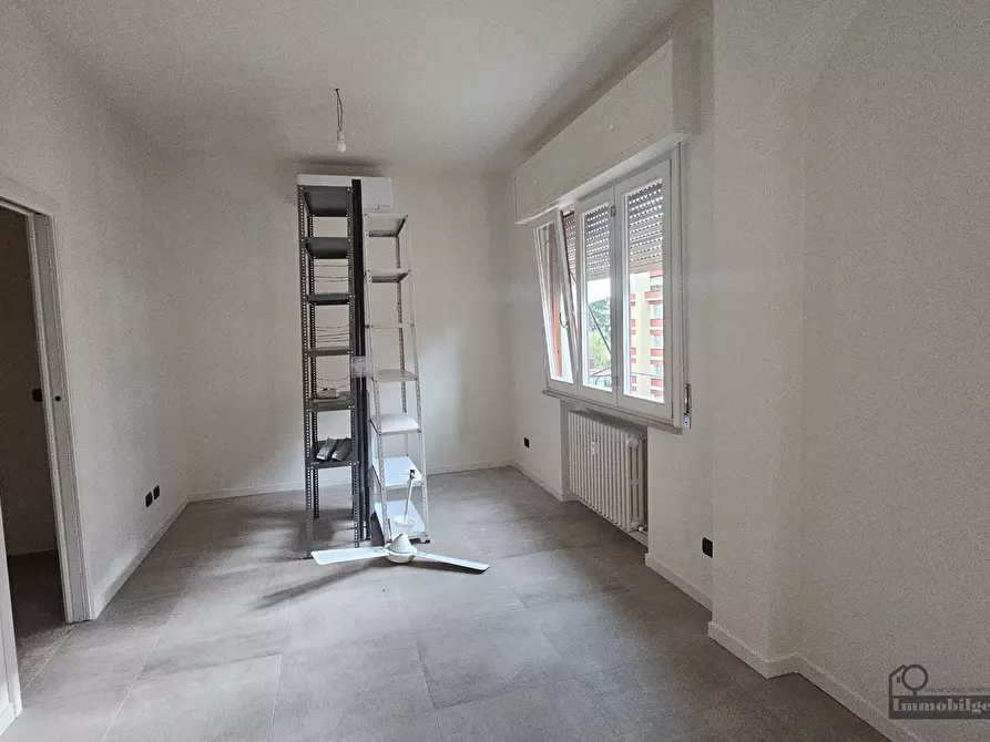 Immagine 20 di Quadrilocale in affitto  in Viale Duca Alessandro 90 a Parma