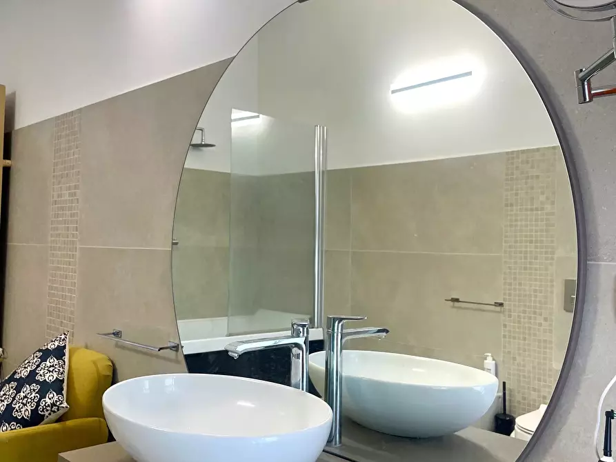 Immagine 18 di Porzione di casa in vendita  in Via Bettino Ricasoli a Parma