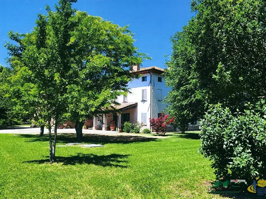 Immagine 1 di Casa indipendente in vendita  in Via Centolance 6b a Noceto