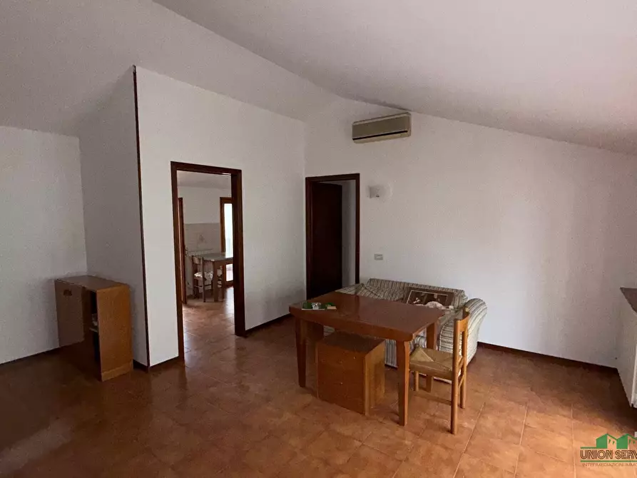 Immagine 3 di Trilocale in vendita  in Piazza Lelio Basso 11 a Parma