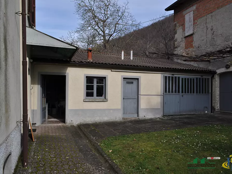 Immagine 47 di Casa indipendente in vendita  in Grezzo a Bardi