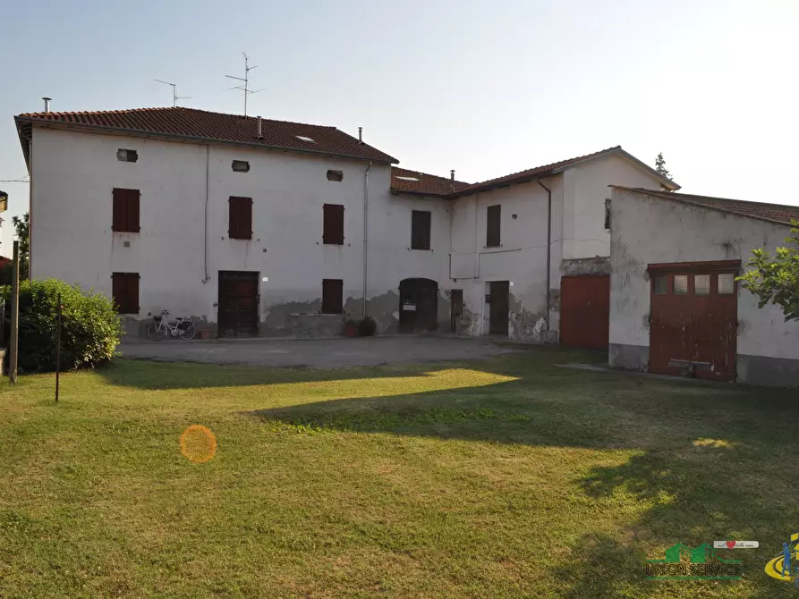 Immagine 1 di Terratetto in vendita  in via verdi 8 a Sissa Trecasali