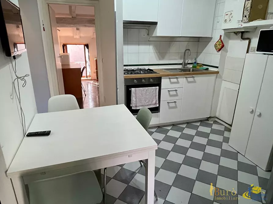 Immagine 3 di Quadrilocale in affitto  in Strada Matteo Renato Imbriani 64 a Parma