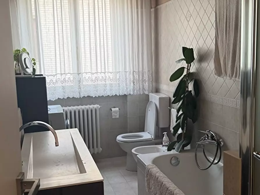 Immagine 42 di Casa trifamiliare in vendita  in Via Torino a Collecchio