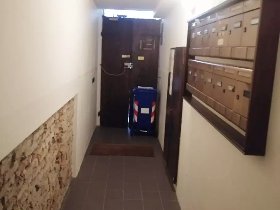 Immagine 26 di Bilocale in vendita  in Borgo Guazzo a Parma