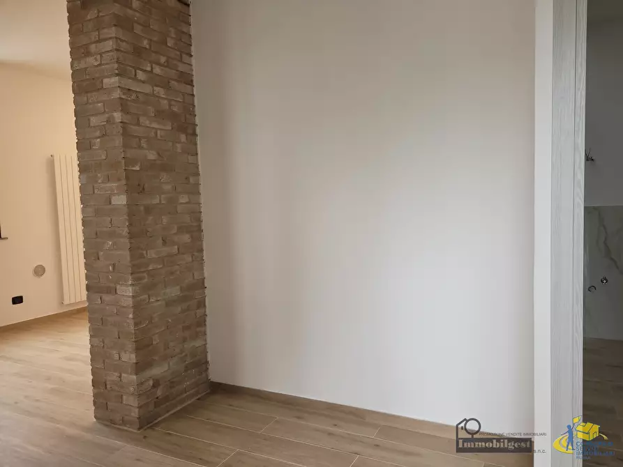 Immagine 16 di Bilocale in vendita  in Strada Manara 4 a Parma