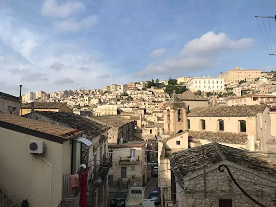 Immagine 6 di Casa indipendente in vendita  in Corso Umberto I a Modica