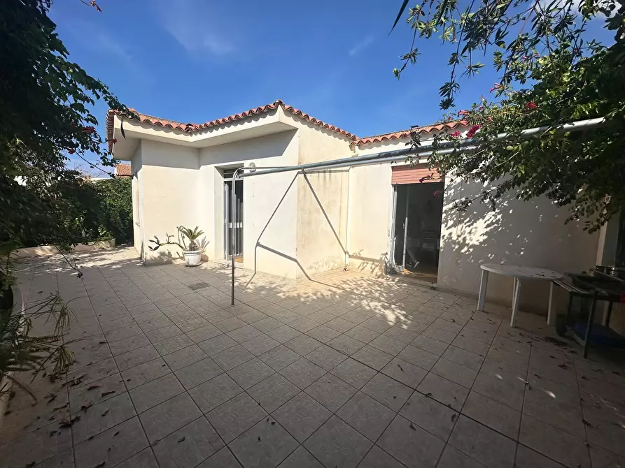 Immagine 13 di Villa in vendita  in Via del Laghetto 23 a Modica