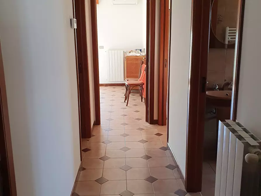 Immagine 6 di Appartamento in vendita  a Modica