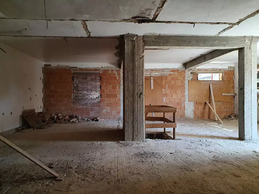 Immagine 41 di Villa in vendita  in Via Resistenza Partigiana 2041 a Modica