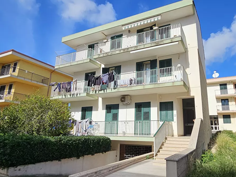 Immagine 1 di Appartamento in vendita  a Scicli