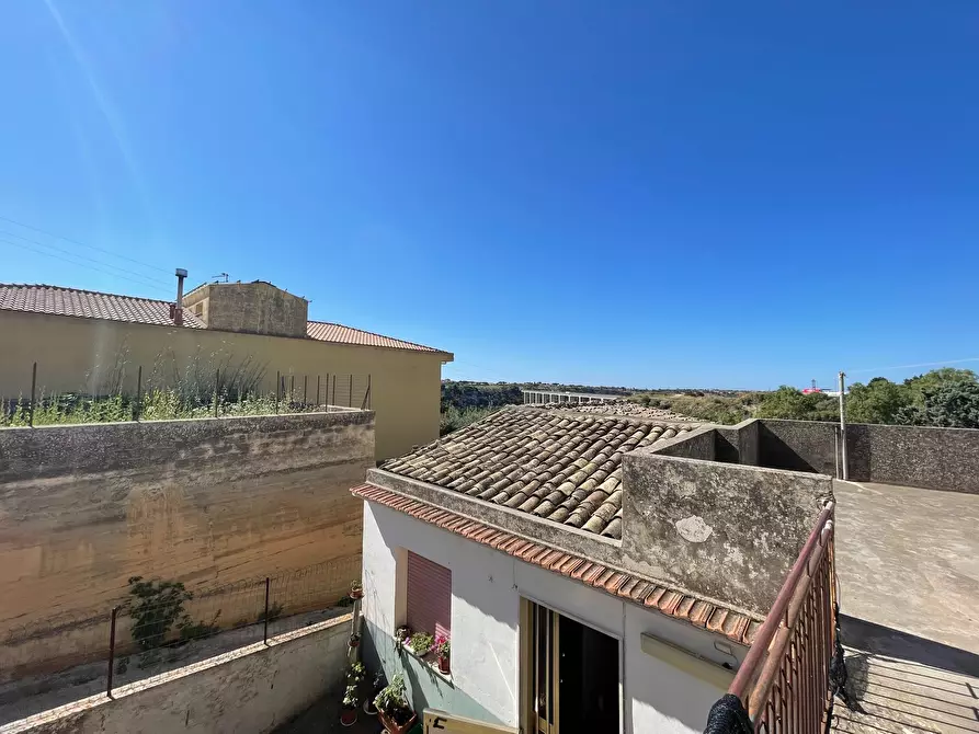 Immagine 25 di Casa bifamiliare in vendita  in Contrada Dente Crocicchia 9 a Modica