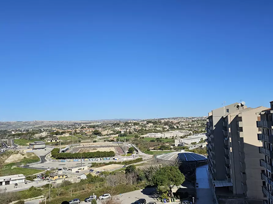 Immagine 11 di Appartamento in vendita  a Modica