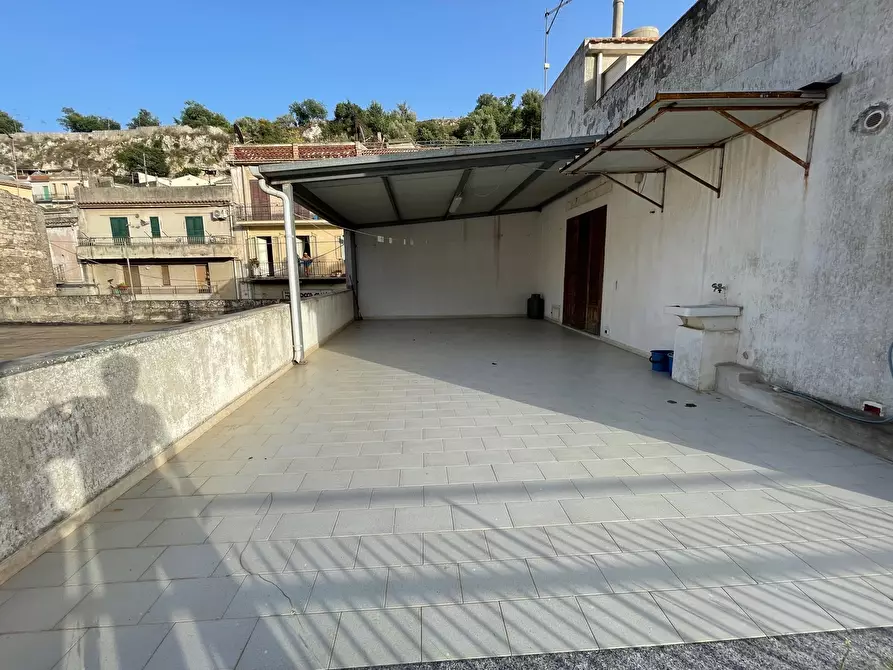 Immagine 8 di Appartamento in vendita  a Modica