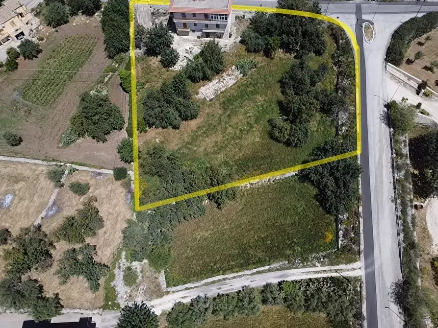 Immagine 7 di Casa bifamiliare in vendita  in Via Dente Crocicchia a Modica