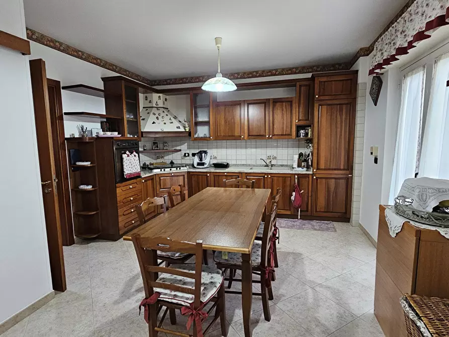 Immagine 4 di Appartamento in vendita  a Modica