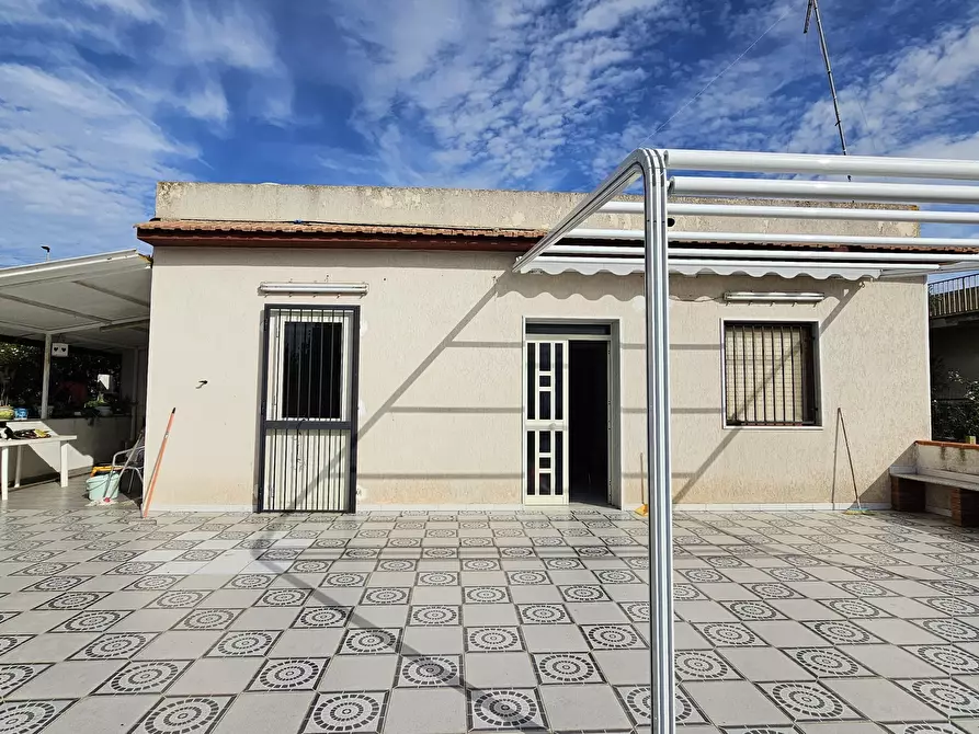 Immagine 5 di Villa in vendita  in Via Selene 27 a Modica