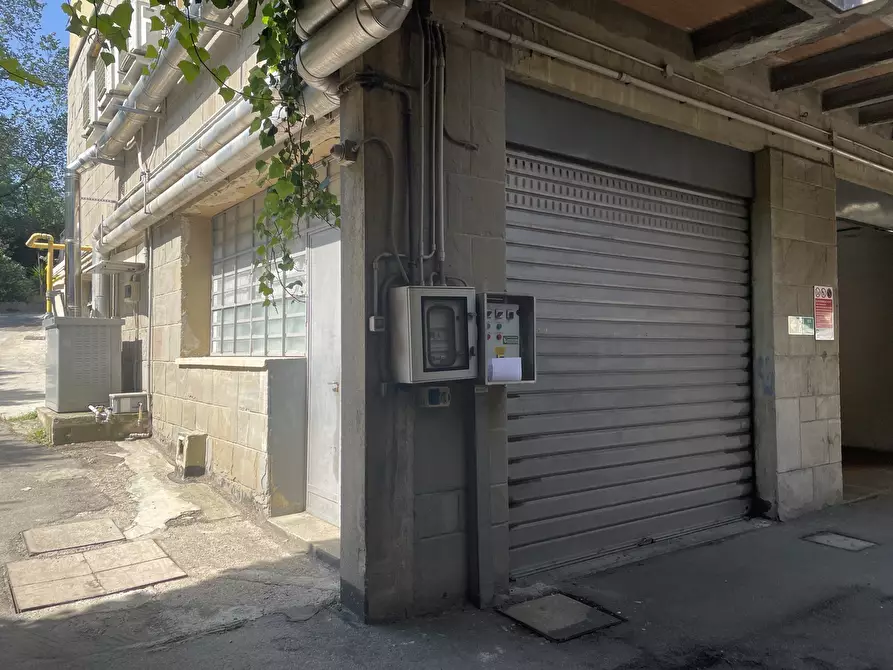 Immagine 21 di Bilocale in vendita  in Via Botticelli a Bologna