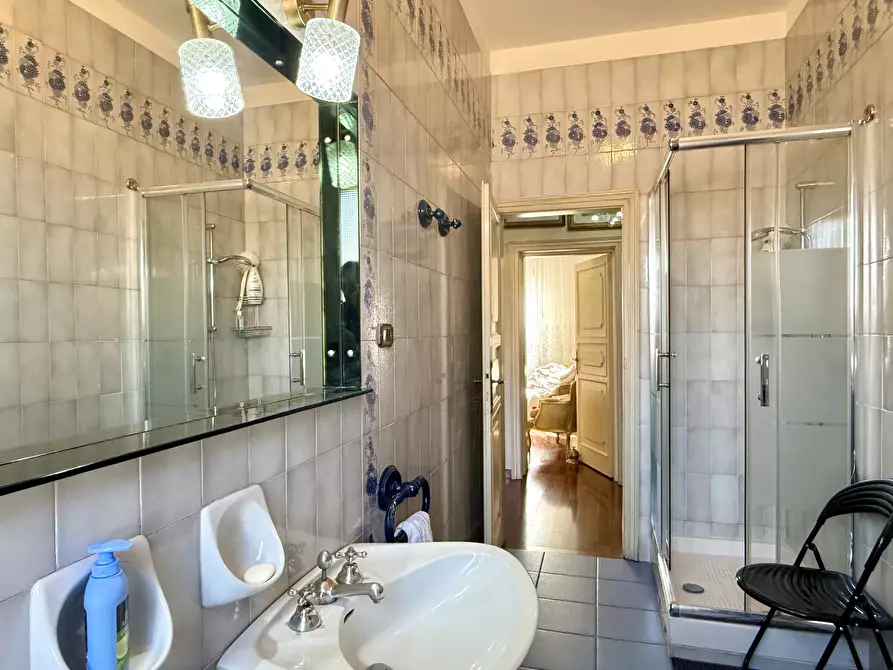 Immagine 32 di Pentalocale in vendita  in Via Del Borgo di San Pietro a Bologna