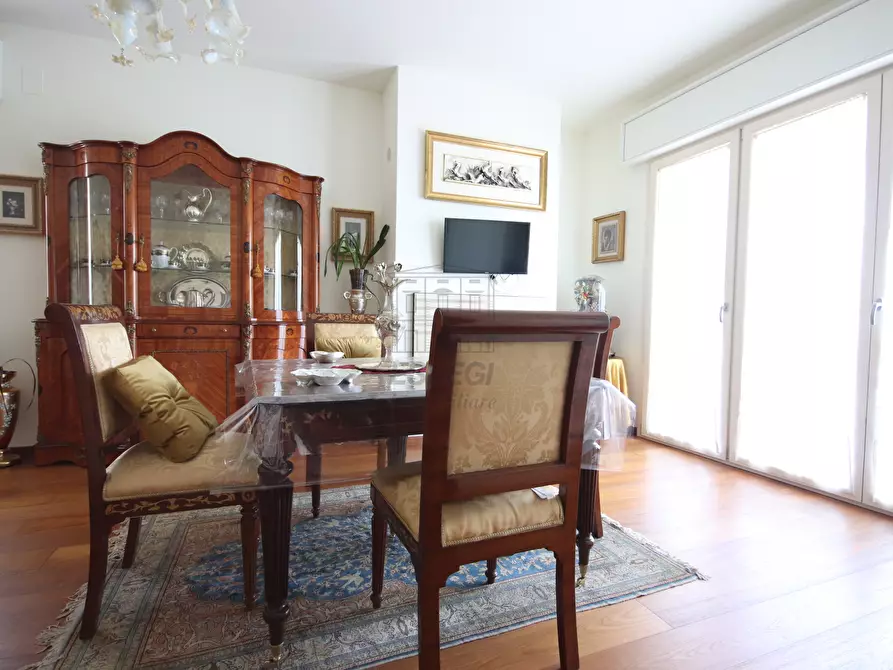 Immagine 7 di Villa in vendita  in Via Sant'Angelo a Lucca