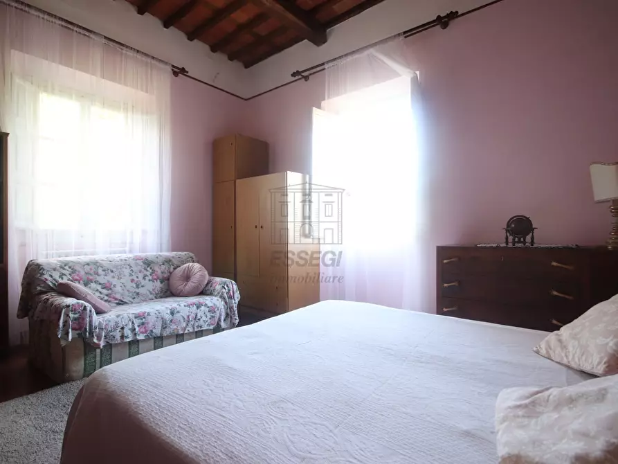 Immagine 27 di Rustico / casale in vendita  in Via della Chiesa XXIII 405 a Lucca