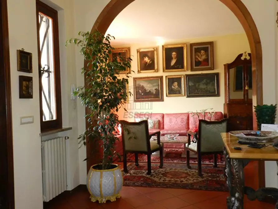 Immagine 52 di Villa in vendita  in Traversa II Via Vecchia Pesciatina 84 a Lucca