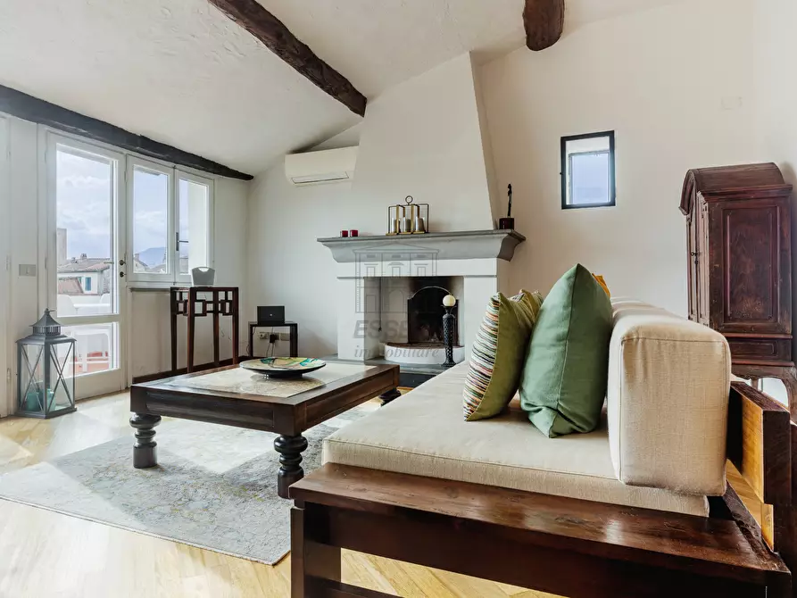 Immagine 19 di Appartamento in vendita  in Via della Zecca a Lucca