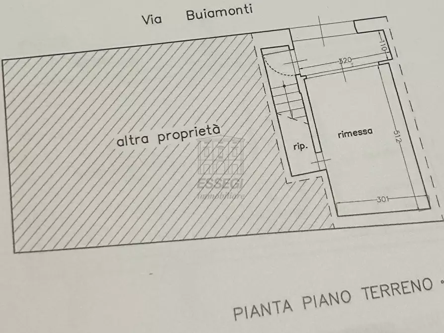Immagine 32 di Appartamento in vendita  in Via del Portico 13 a Lucca
