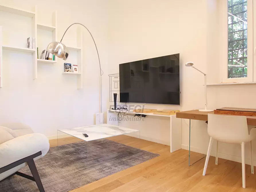 Immagine 12 di Appartamento in vendita  in Via del Portico 13 a Lucca