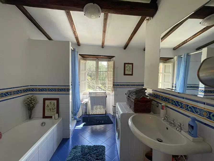 Immagine 23 di Rustico / casale in vendita  in Traversa I Via Orzali Angelo 50 a Lucca