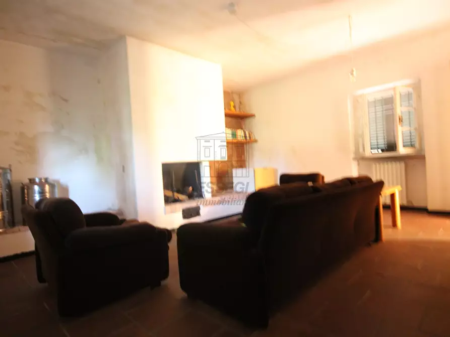 Immagine 22 di Rustico / casale in vendita  in Via Tofori a Capannori