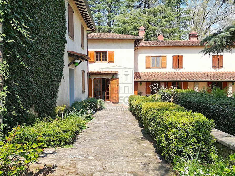 Immagine 38 di Rustico / casale in vendita  in Via di Villa Gaia 508 a Lucca