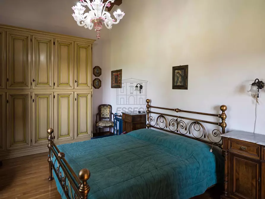 Immagine 14 di Rustico / casale in vendita  in Via della Chiesa di Gragnano 24 a Capannori