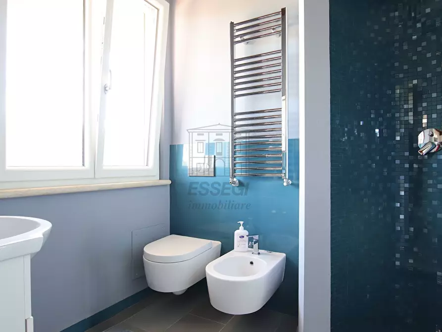 Immagine 37 di Villa in vendita  in Via di San Ginese a Capannori