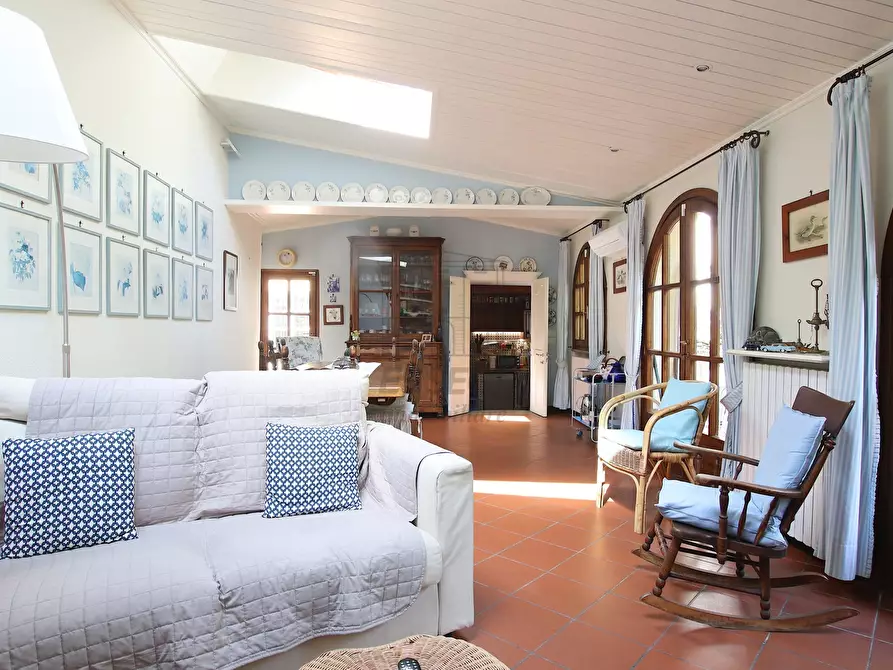 Immagine 12 di Appartamento in vendita  in via beccheria 35 a Lucca