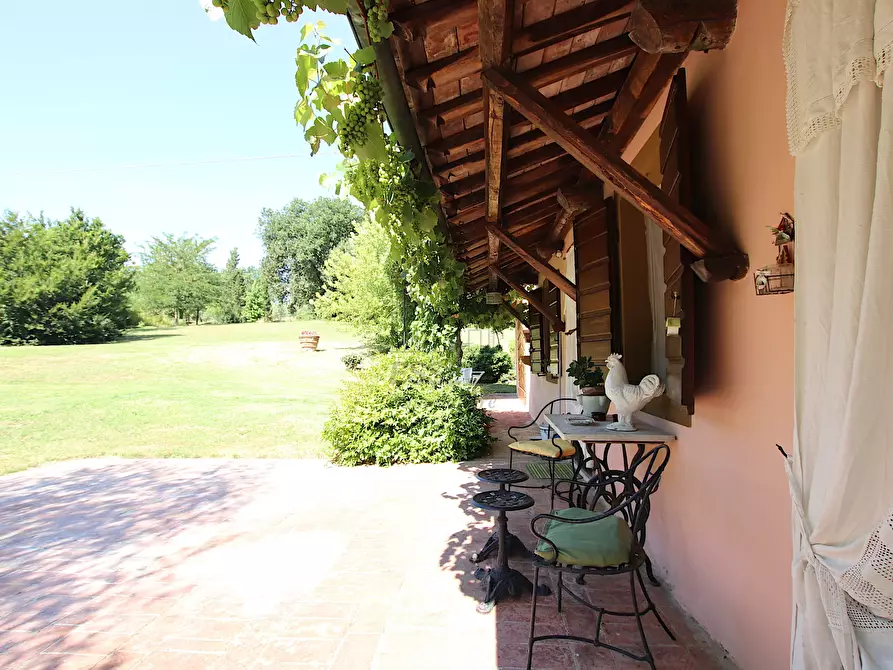 Immagine 43 di Rustico / casale in vendita  in Via della Chiesa di Gragnano a Lucca