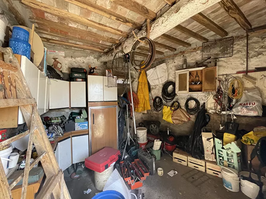 Immagine 26 di Rustico / casale in vendita  in Via di Mammoli a Lucca