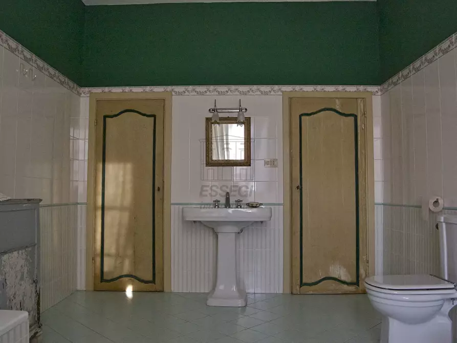 Immagine 62 di Rustico / casale in vendita  in Via di matraia a Lucca