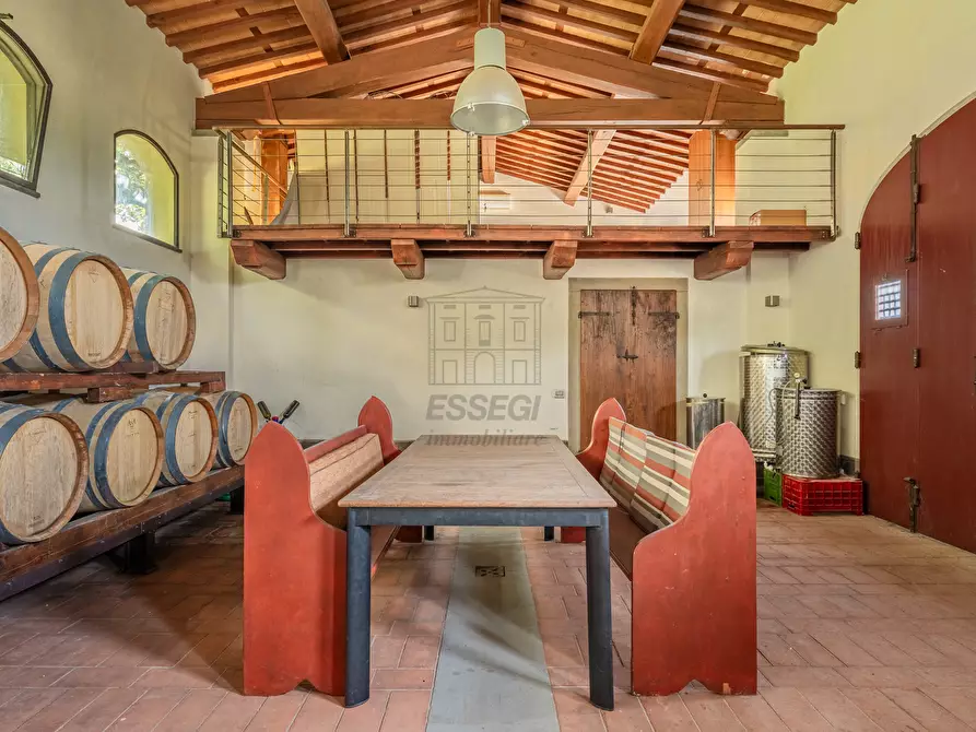 Immagine 36 di Villa in vendita  in via di Montechiari a Montecarlo