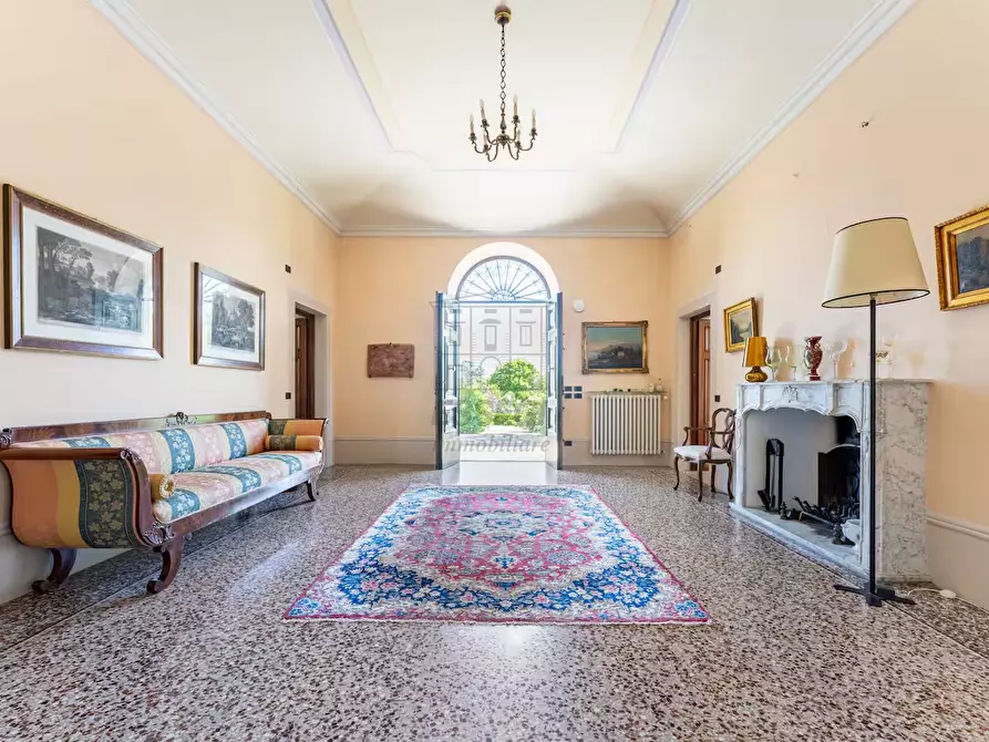 Immagine 36 di Villa in vendita  in Via delle Piagge 1535 a Lucca