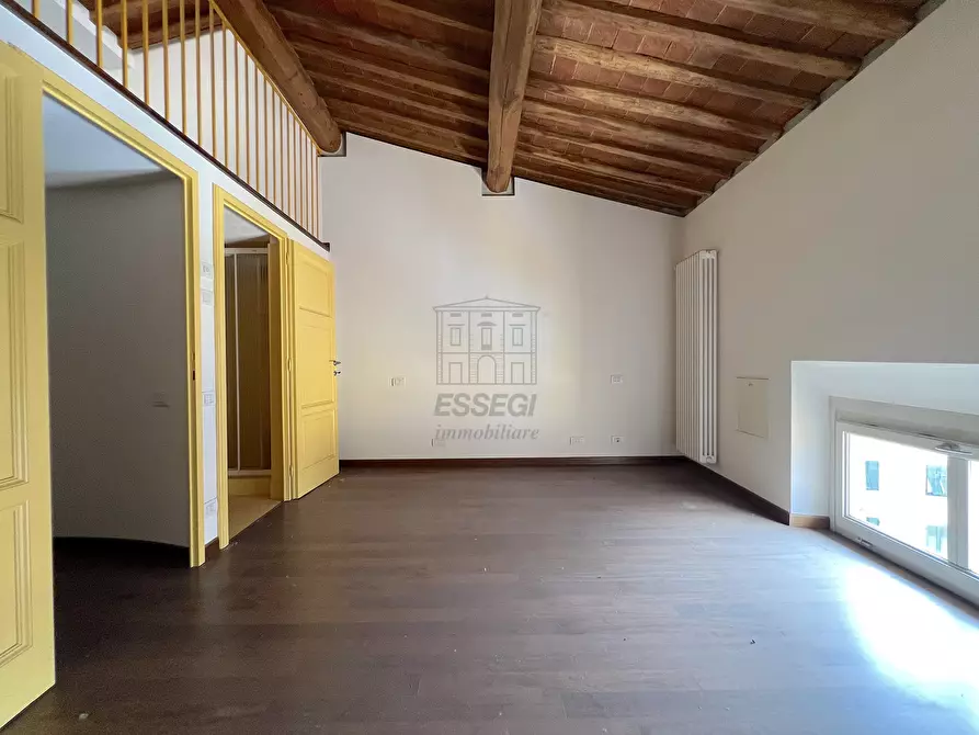 Immagine 6 di Appartamento in vendita  in Via S. Nicolao 16 a Lucca