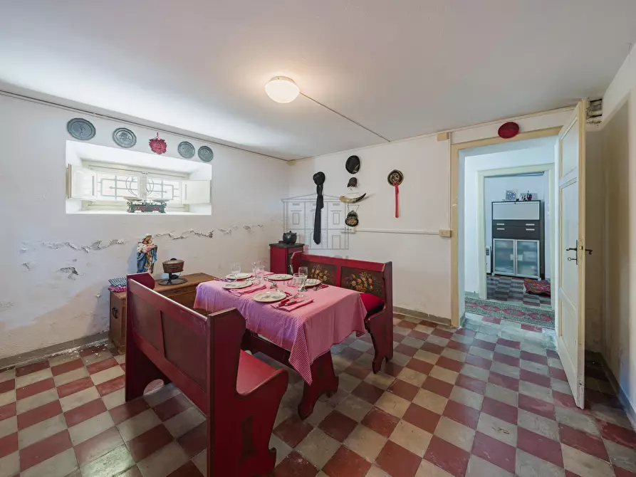 Immagine 25 di Villa in vendita  a Lucca