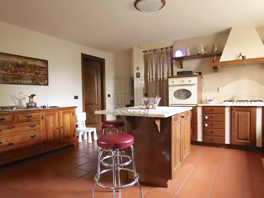 Immagine 18 di Villa in vendita  in Via delle Ville Prima a Lucca