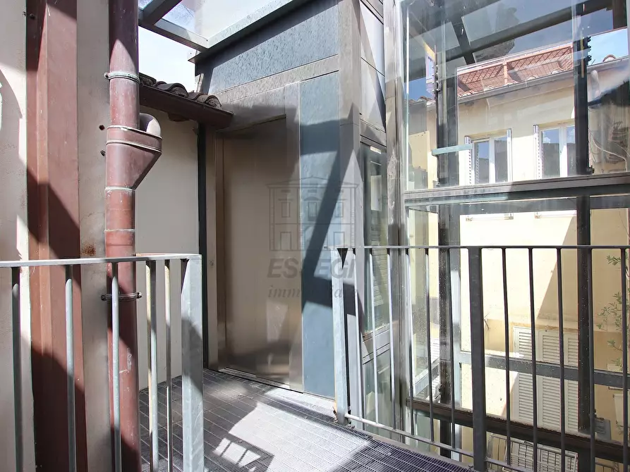 Immagine 29 di Appartamento in vendita  in Via delle Chiavi D'Oro 21 a Lucca
